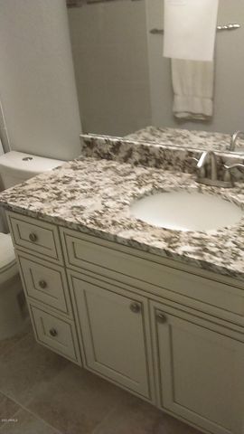 5640 E BELL Road 1022, Scottsdale, AZ 85254