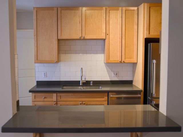 445 Wacouta Street 201, Saint Paul, MN 55101