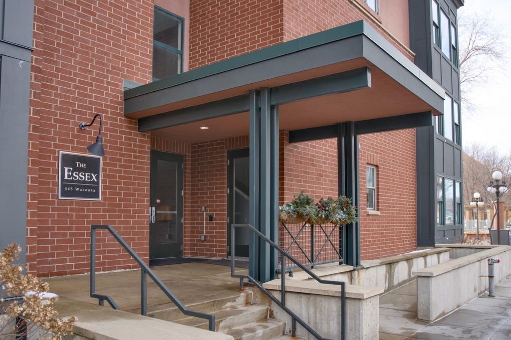 445 Wacouta Street 201, Saint Paul, MN 55101