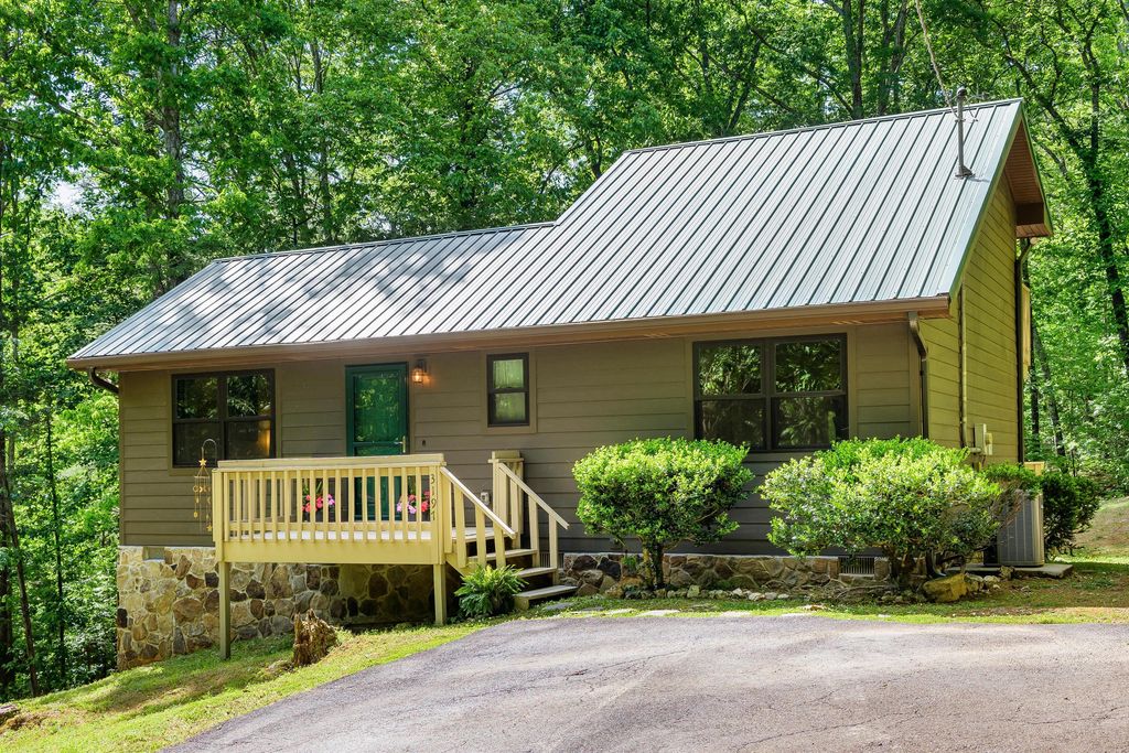 3197 Lower River Road NW, Georgetown, TN 37336