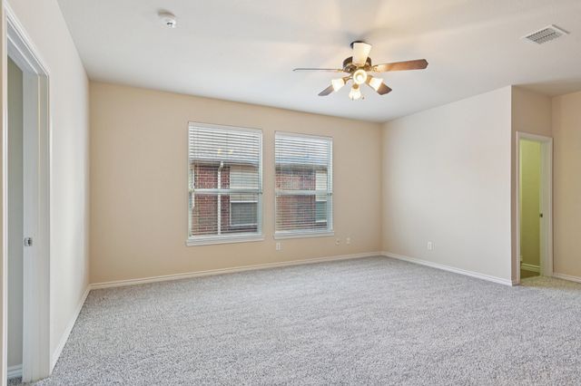 712 Marina Vista Drive, Lewisville, TX 75056
