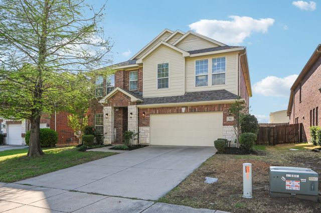712 Marina Vista Drive, Lewisville, TX 75056