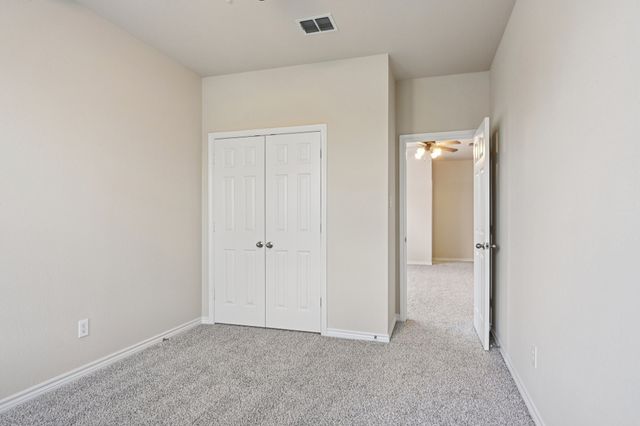 712 Marina Vista Drive, Lewisville, TX 75056