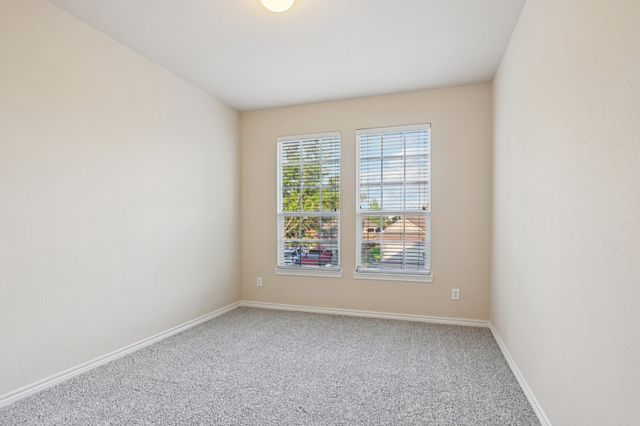 712 Marina Vista Drive, Lewisville, TX 75056