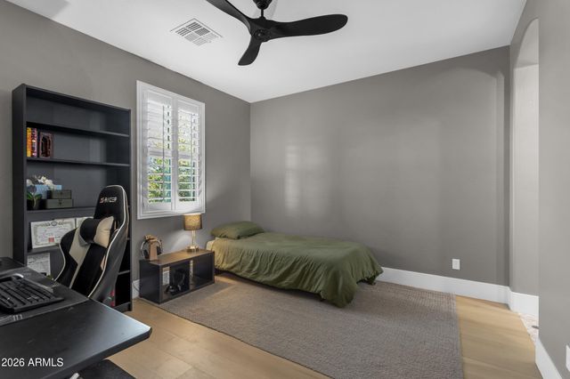 10315 E STARION Avenue, Mesa, AZ 85212