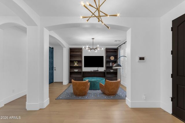 10315 E STARION Avenue, Mesa, AZ 85212