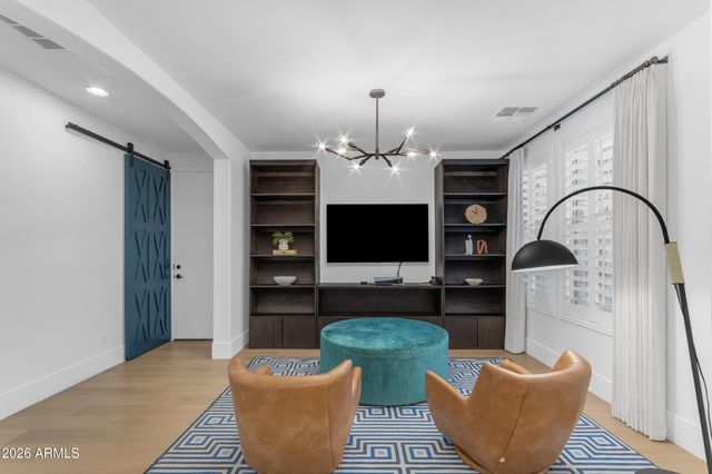 10315 E STARION Avenue, Mesa, AZ 85212