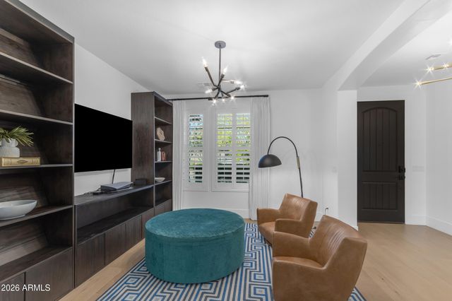 10315 E STARION Avenue, Mesa, AZ 85212