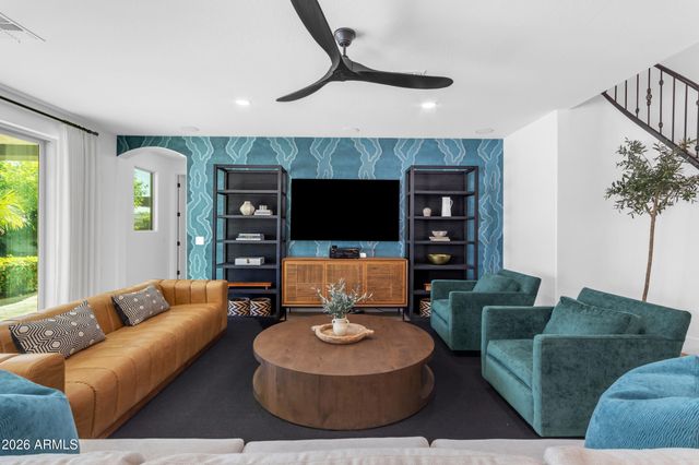 10315 E STARION Avenue, Mesa, AZ 85212