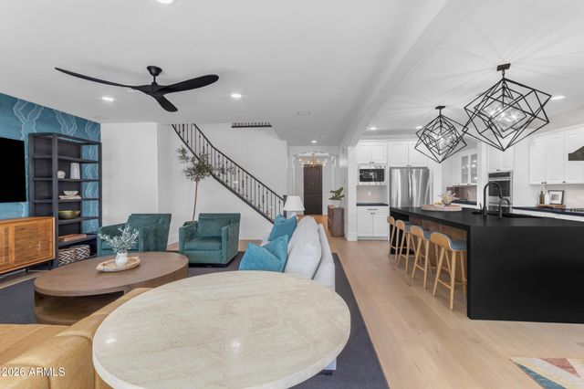 10315 E STARION Avenue, Mesa, AZ 85212