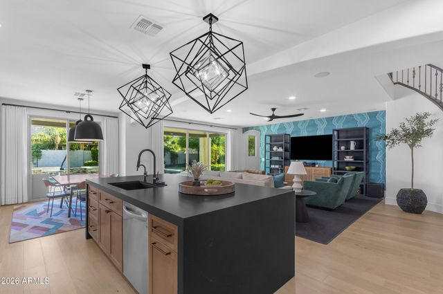 10315 E STARION Avenue, Mesa, AZ 85212