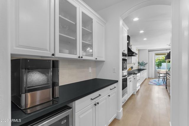 10315 E STARION Avenue, Mesa, AZ 85212