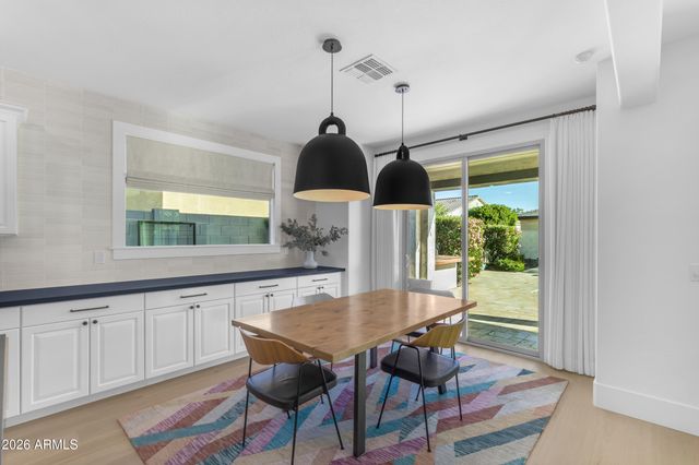 10315 E STARION Avenue, Mesa, AZ 85212