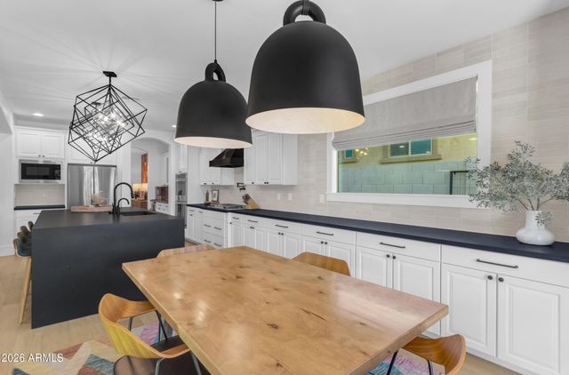 10315 E STARION Avenue, Mesa, AZ 85212