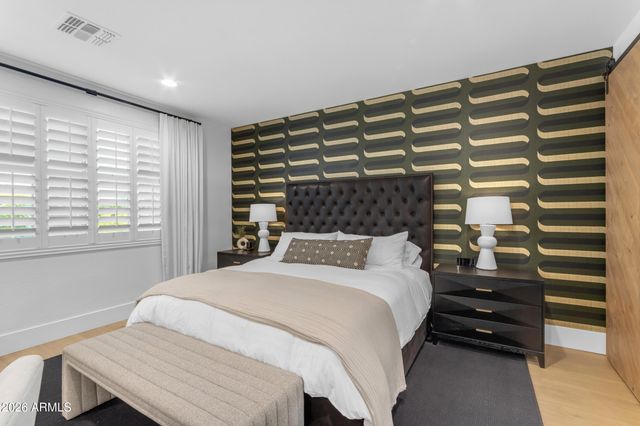 10315 E STARION Avenue, Mesa, AZ 85212