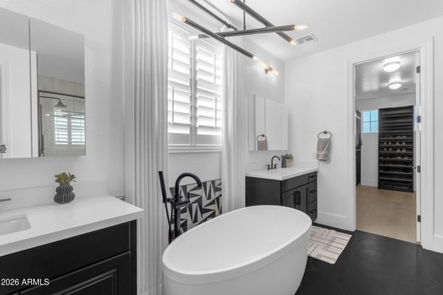 10315 E STARION Avenue, Mesa, AZ 85212