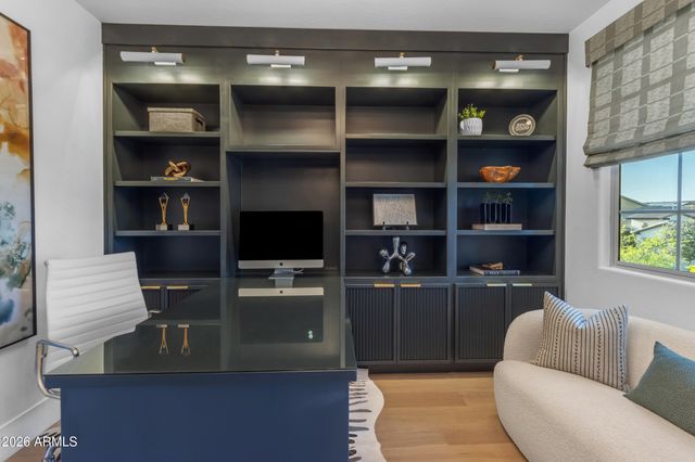 10315 E STARION Avenue, Mesa, AZ 85212