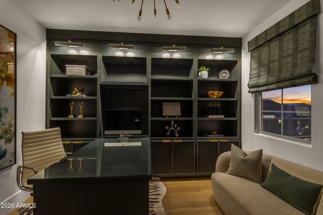 10315 E STARION Avenue, Mesa, AZ 85212