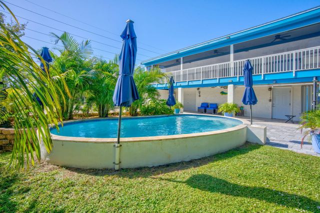 421 Ixora Drive, Big Pine Key, FL 33043