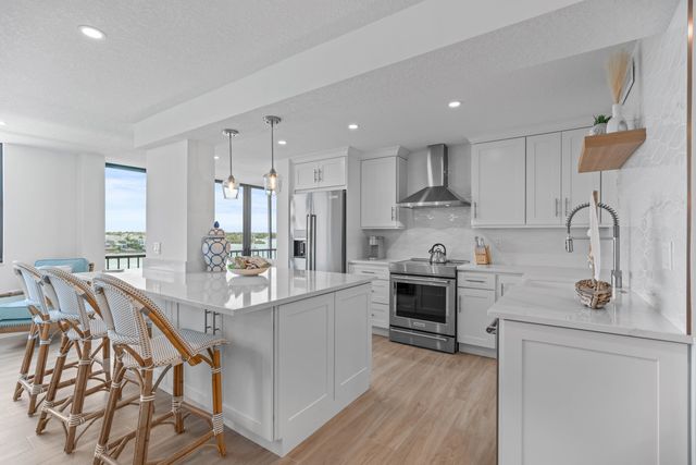 1542 Jupiter Cove Drive 503, Jupiter, FL 33469