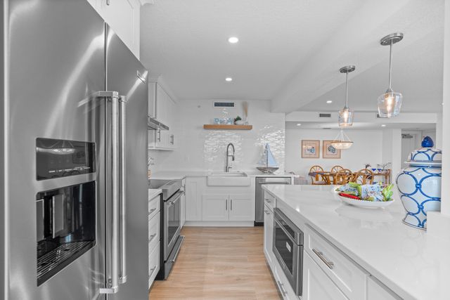 1542 Jupiter Cove Drive 503, Jupiter, FL 33469