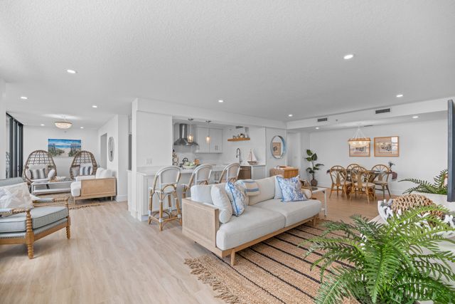 1542 Jupiter Cove Drive 503, Jupiter, FL 33469