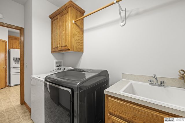 17222 Musket Street, Omaha, NE 68136