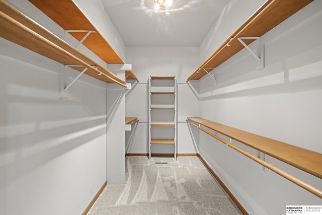 17222 Musket Street, Omaha, NE 68136