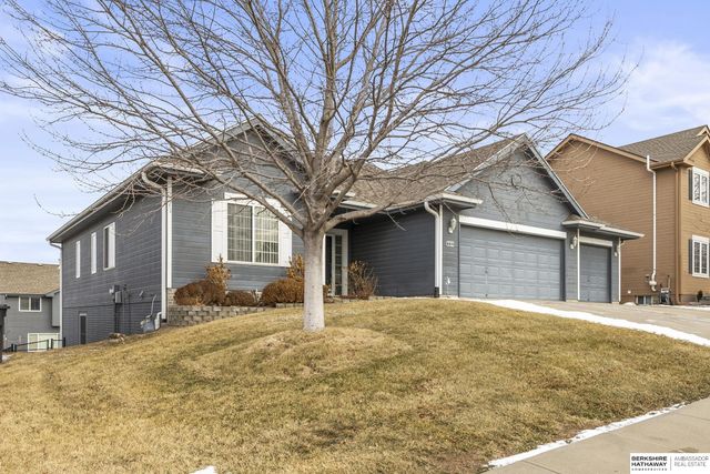 17222 Musket Street, Omaha, NE 68136