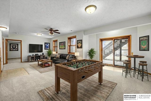 17222 Musket Street, Omaha, NE 68136