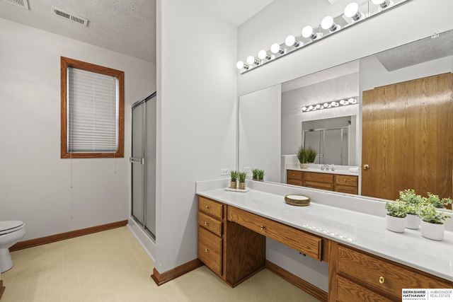 17222 Musket Street, Omaha, NE 68136