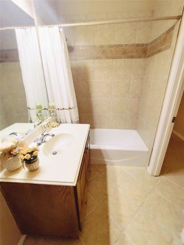 416 Brazos DR, Georgetown, TX 78628