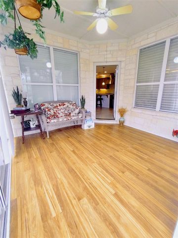 416 Brazos DR, Georgetown, TX 78628