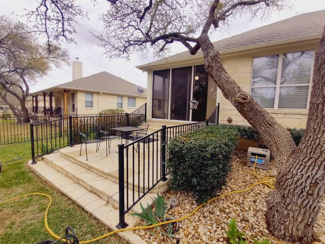 416 Brazos DR, Georgetown, TX 78628