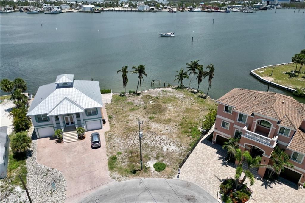 298 Ohio AVE, FORT MYERS BEACH, FL 33931 — photo 2