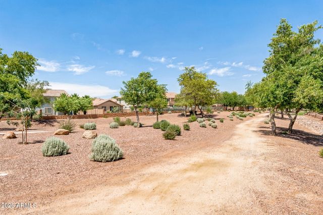 7428 W FAWN Drive, Laveen, AZ 85339