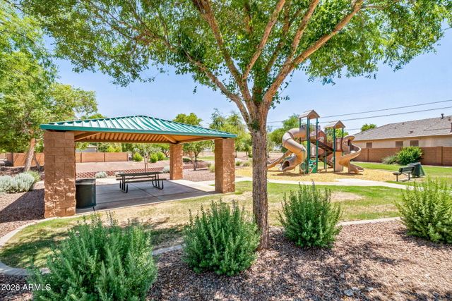 7428 W FAWN Drive, Laveen, AZ 85339