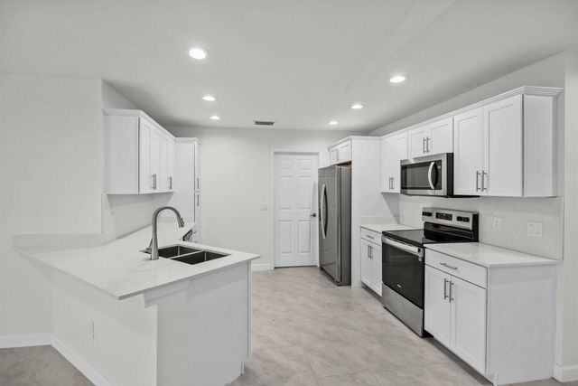 39 Villa Blanca, Fort Pierce, FL 34951