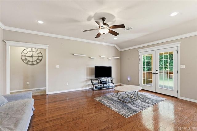 3958 Hemlock, Russellville, AR 72802
