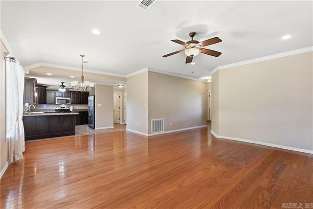 3958 Hemlock, Russellville, AR 72802