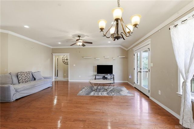 3958 Hemlock, Russellville, AR 72802