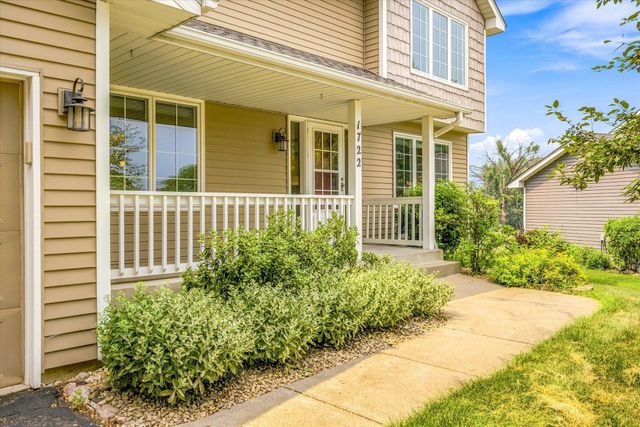 1722 Orchard Drive, Woodbury, MN 55125