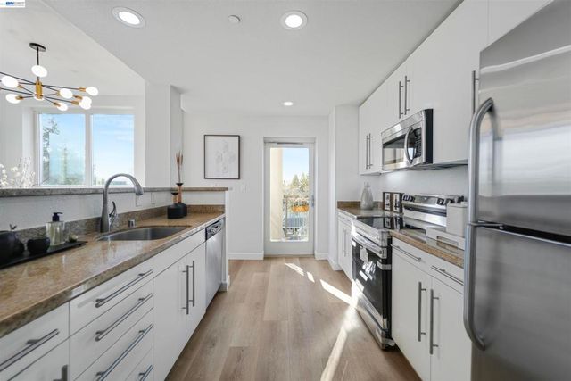 1375 Lick Ave 522, San Jose, CA 95110