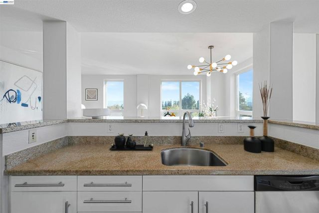 1375 Lick Ave 522, San Jose, CA 95110