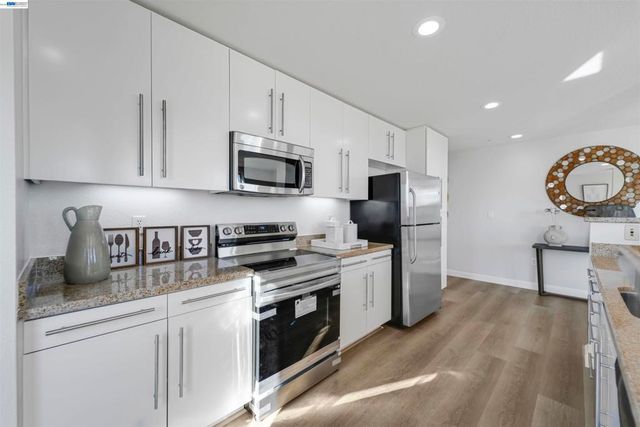 1375 Lick Ave 522, San Jose, CA 95110