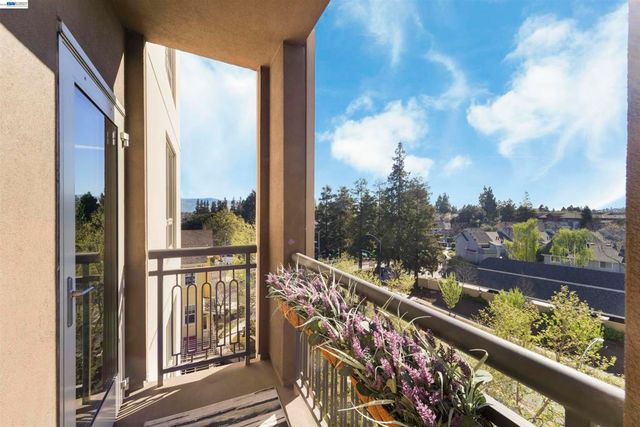 1375 Lick Ave 522, San Jose, CA 95110