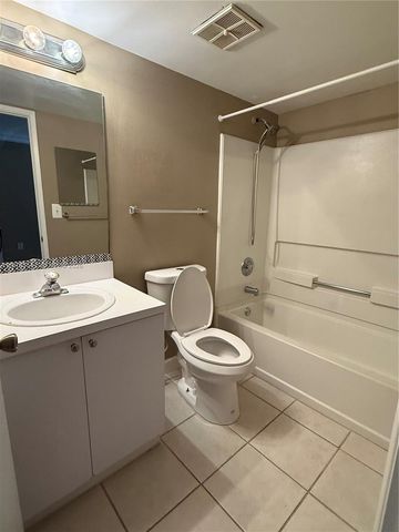 7165 NW 186th St A204, Hialeah, FL 33015