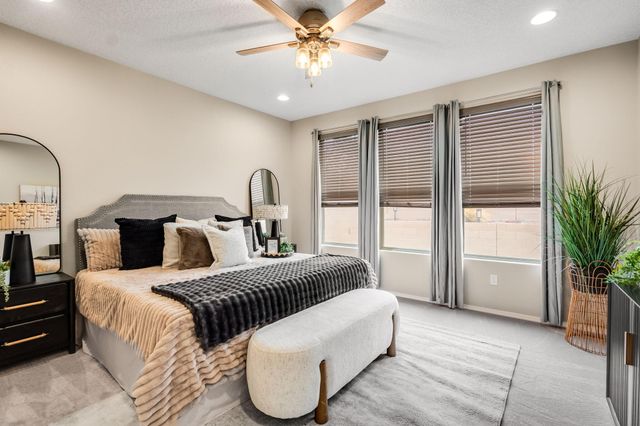 6304 Acadia Lane NE, Rio Rancho, NM 87144