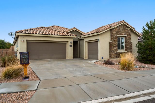 6304 Acadia Lane NE, Rio Rancho, NM 87144