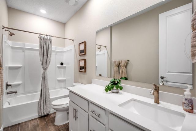 6304 Acadia Lane NE, Rio Rancho, NM 87144